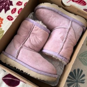 UGG T CLASSIC TODDLER BOOTS